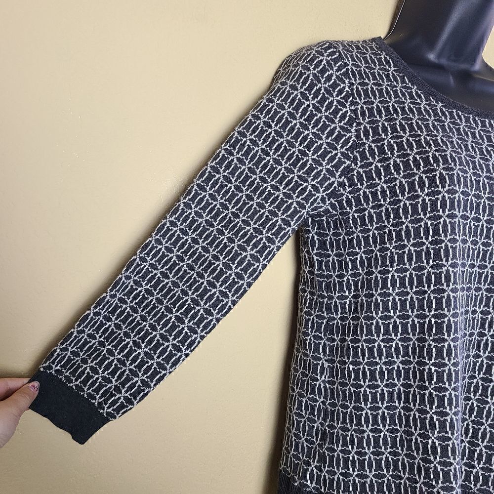 Max Edition Sweater - Picture 2 of 6